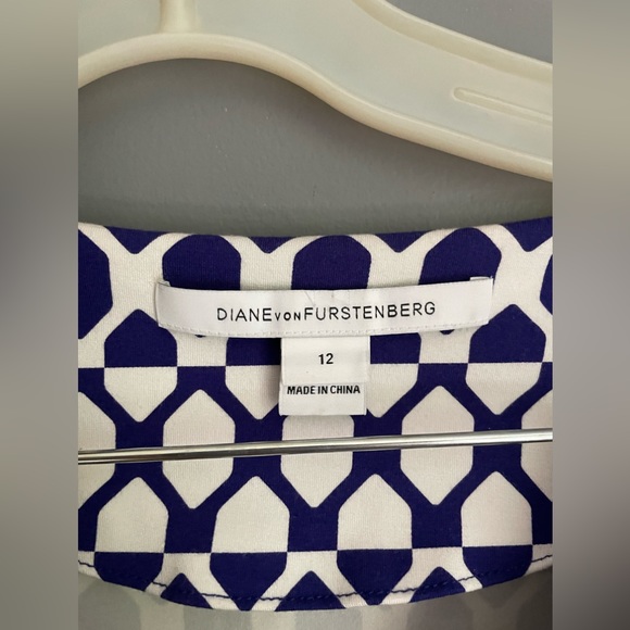 Diane Von Furstenberg Reina Dress Size 12 - Picture 4 of 5